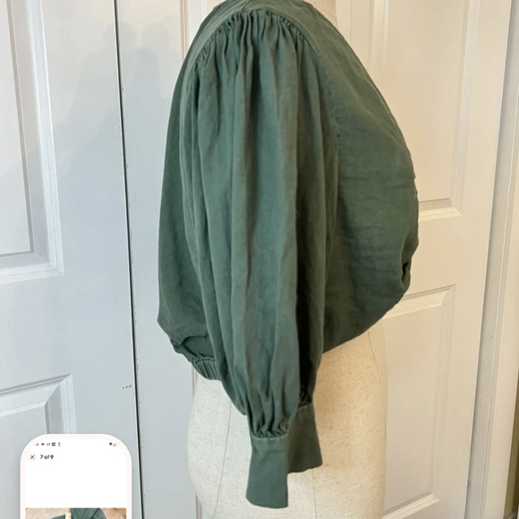 YFB Young Fabulous Broke Green Linen Blend Cropped  3/4 Shirt Women’s Large - Picture 2 of 6